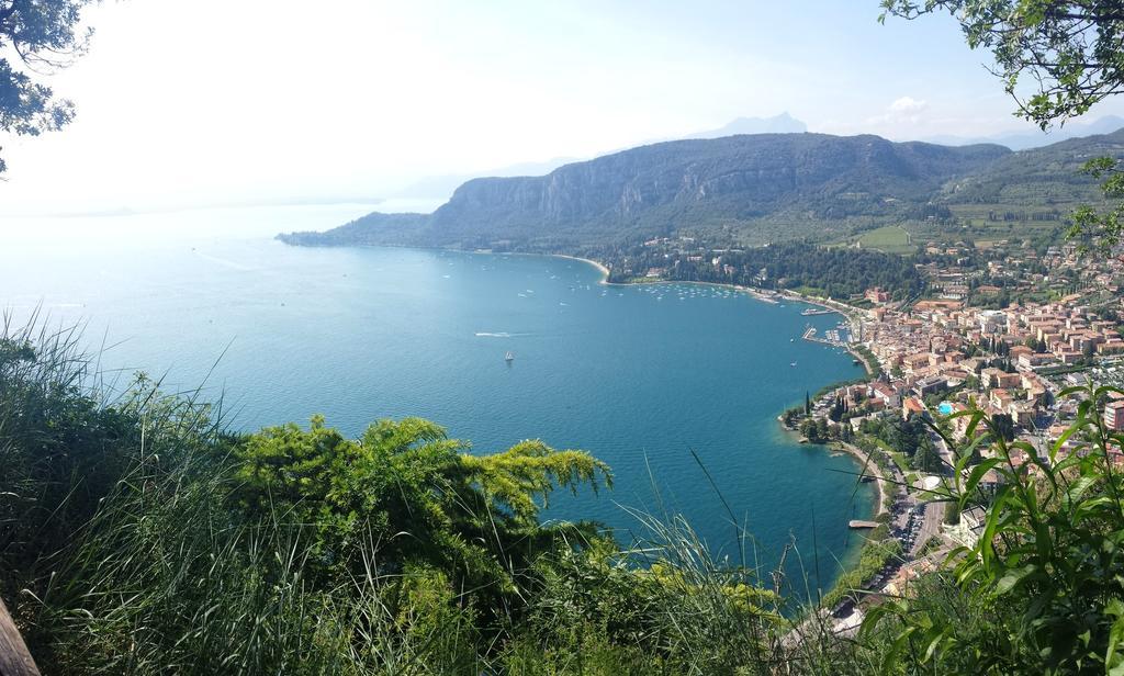 Appartamenti Del Borgo Гарда Екстериор снимка